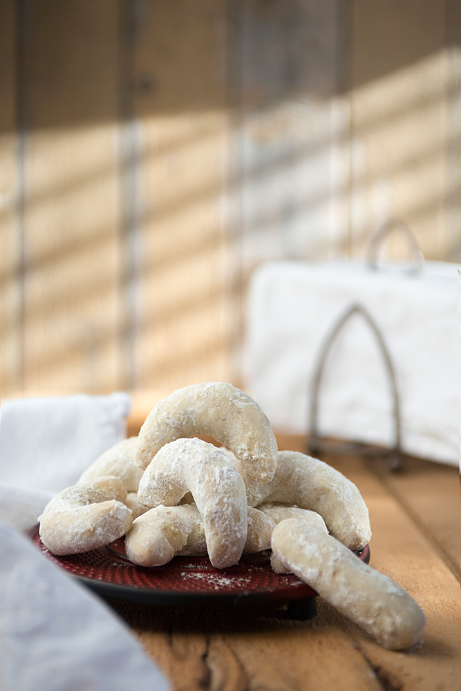 wedding crescent cookies - cook book photographer